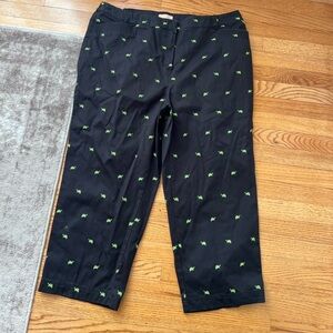 Kate Hill Black Trousers Capris with Green Turtles Size 20W Novelty Print